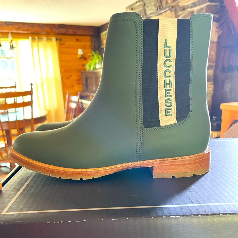 Lucchese All-Weather Garden boot 8W. Brand New, worn for one hour.